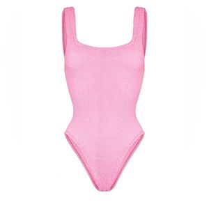 Hunza G one piece bubblegum